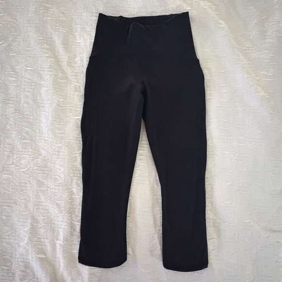 EXCELLENT Lululemon Train Times Crop 17" Black Luxtreme High-Rise Leggings 2 - Picture 9 of 9